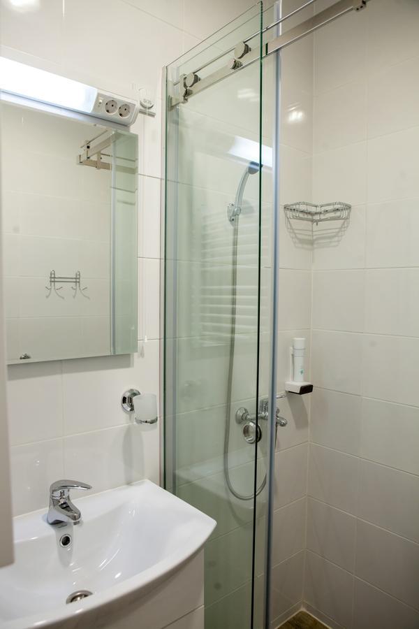 Hotel Omni Valjevo Zewnętrze zdjęcie